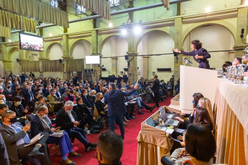 Un momento dell’asta dell’“Hospices de Beaune”
