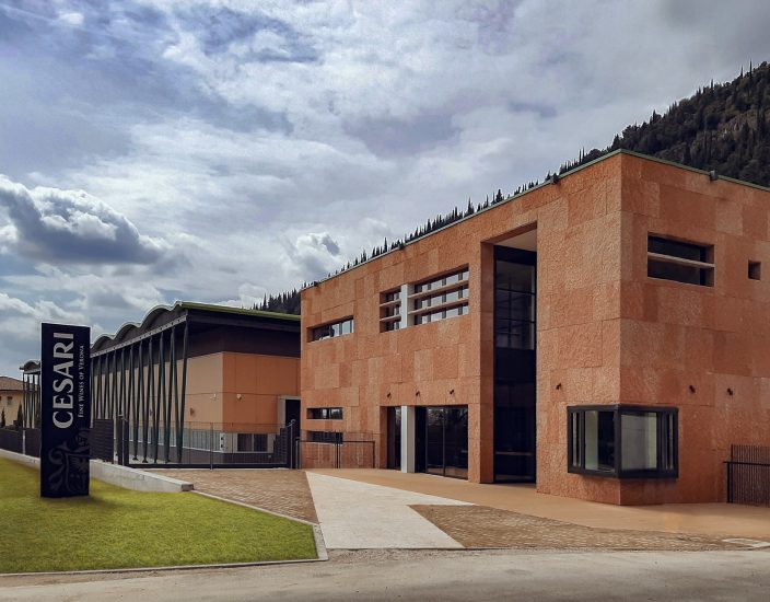 La nuova cantina di Gerardo Cesari (Caviro) in Valpolicella