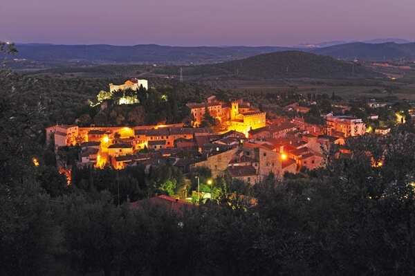 Suvereto, in Maremma