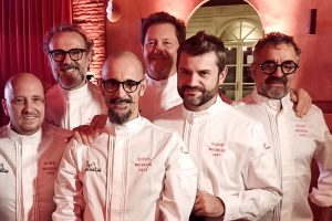 Una ristorazione più a “misura d’uomo”: parlano Bottura, Bartolini, Crippa, Cerea, Uliassi e Beck Una ristorazione più a “misura d’uomo”: parlano Bottura, Bartolini, Crippa, Cerea, Uliassi e Beck