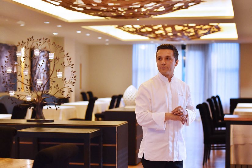 Giovanni Solofra, chef due stelle Michelin del Tre Olivi di Paestum
