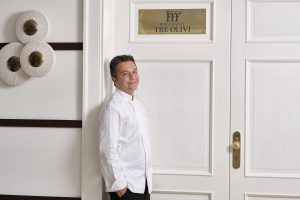 Un cenone “d’oro” per sognare una nuova “golden age”, con il bistellato chef Giovanni Solofra