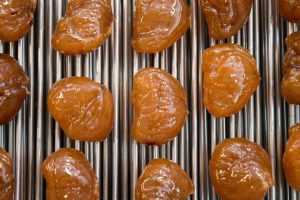 Storie di territorio ed impresa: rischia di chiudere, nel Mugello, la fabbrica di marroni di Marradi