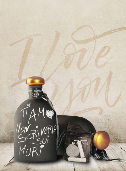 “Ti amo, non scriverlo sui muri” ma su una bottiglia di Ceci