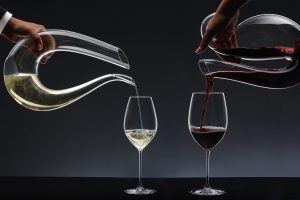 Il mercato degli accessori per vino ed alcolici nel 2028 varrà 3,37 miliardi di dollari