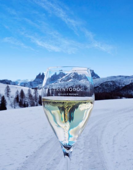 Bollicine, neve e sci a “Trentodoc sulle Dolomiti”