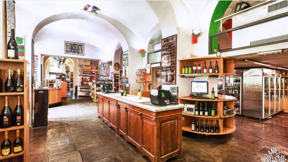 “Giallo Limoncello”, la rassegna lettaria, tra libri e buon vino, nello storico winebar Trimani a Roma