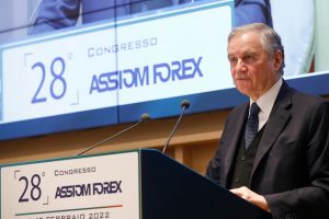 “Sostegni solo a imprese e settori frenati dal Covid come ristorazione e turismo, non generalizzati”