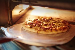 Costi alle stelle e consumi in stallo: l&rsquo;ennesimo grido di allarme della ristorazione italiana