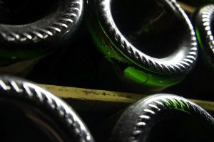 Il vino pregiato oltre le crisi, è il primo asset d’investimento dei “super ricchi” (+16% sul 2020)