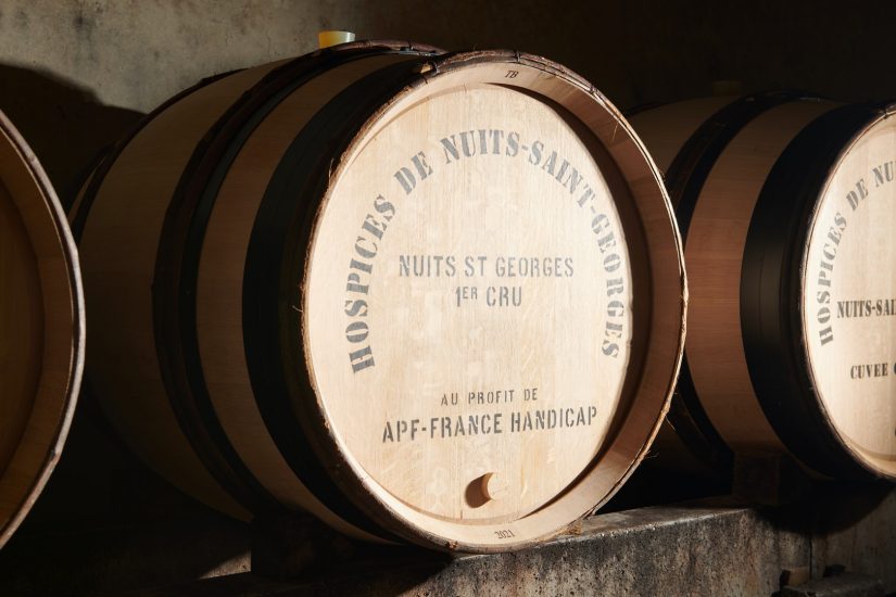 Le botti degli Hospices de Nuits - Credit Studio Morfaux