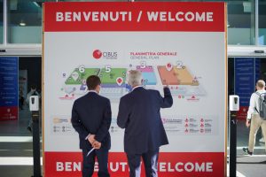 Vitale, ricco, in crescita all’export, preoccupato: l’agroalimentare italiano di scena a Cibus 2022