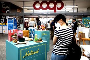 Dentro alla Coop revolution, con il 50% del prodotto a scaffale che sarà a marchio proprio Dentro alla Coop revolution, con il 50% del prodotto a scaffale che sarà a marchio proprio