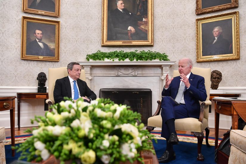 Draghi e Biden a Washington, in dono le griffe del vino italiano