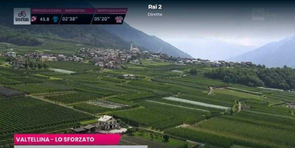 In mezzo ai vigneti della Valtellina lo spettacolo della “Sforzato Wine Stage”