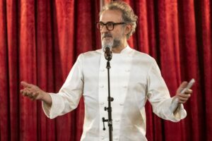 Bottura a chi studia all’alberghiero: “siate artefici di una cucina etica, culturale e sostenibile” Bottura a chi studia all’alberghiero: “siate artefici di una cucina etica, culturale e sostenibile”