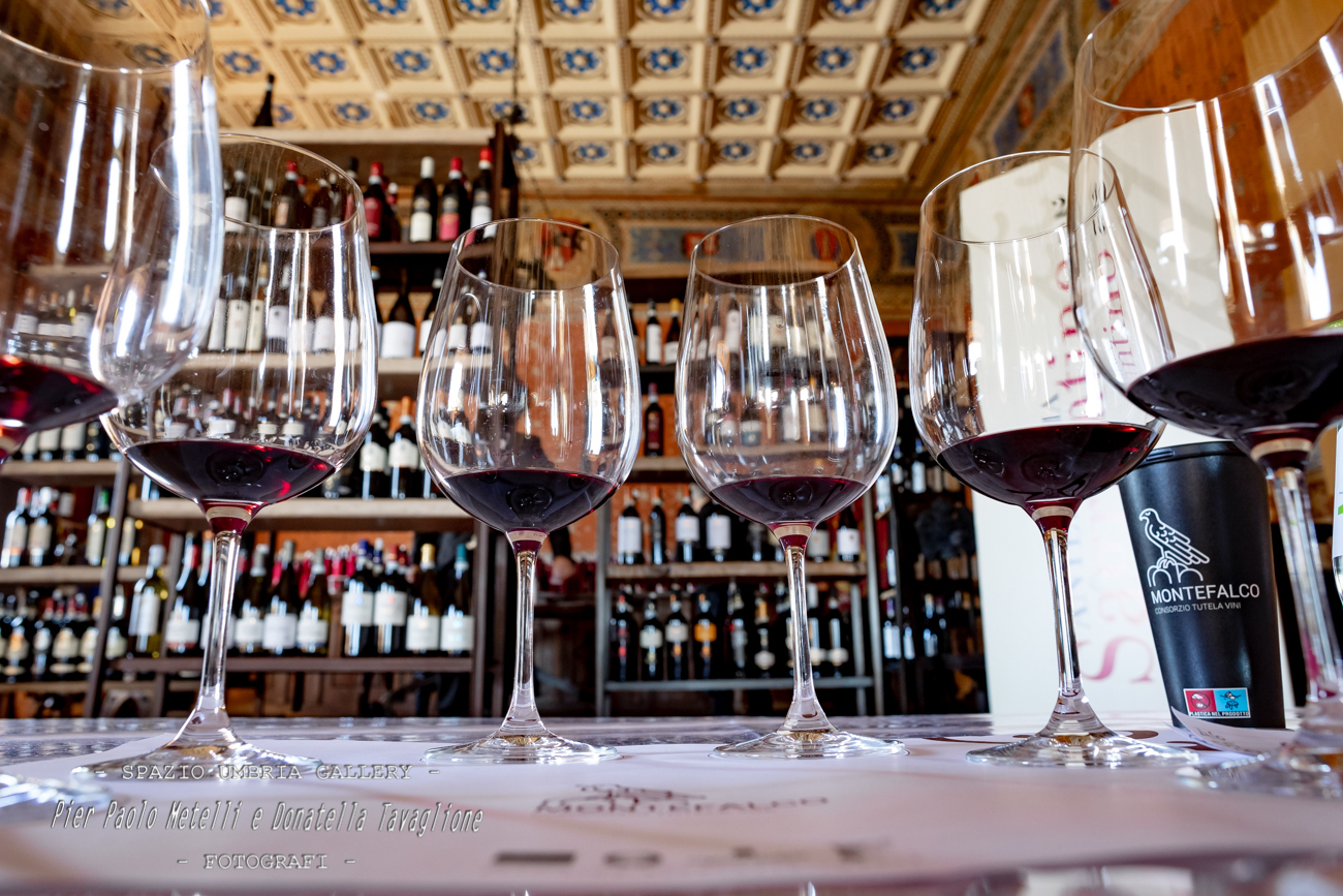 Una 2018 “fresca e regolare” per il Sagrantino di Montefalco, re del vino  d'Umbria - WineNews