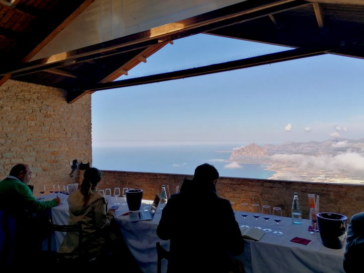 Sicilia En Primeur 2022 - Centro Sperimentale Ettore Majorana Degustazione Tecnica Rossi, sala