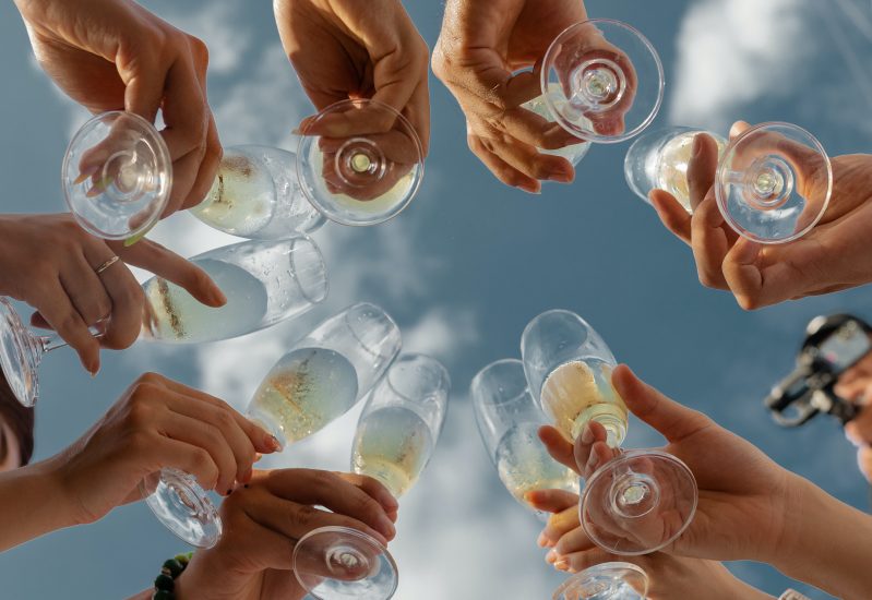 Il vino e gli italiani nel fuori casa, secondo Tradelab