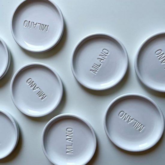 I piatti “Milano” di Mv% Ceramics Design 