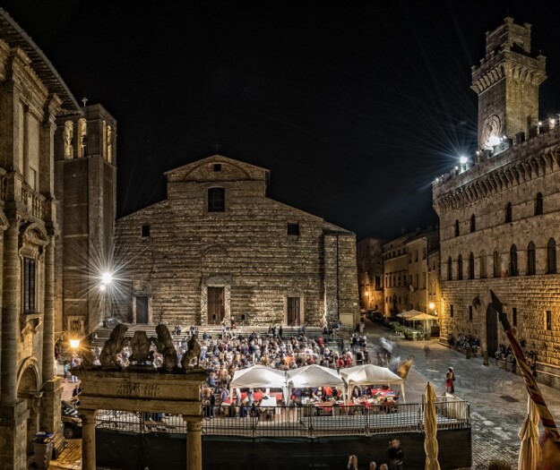 Montepulciano toasts to Francesco Redi in the heart of Renaissance Piazza Grande