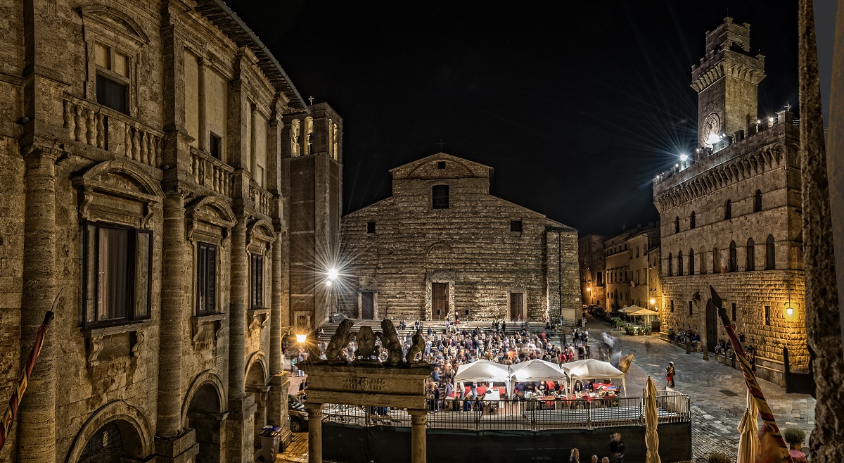 Dal Nobile al Chianti Classico, dal Brunello al Chianti Rufina, tanti  eventi “under the Tuscan sun” - WineNews