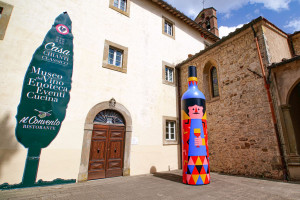 Con “A(rt) message in a (Chianti Classico) bottle” il Gallo Nero si conferma un distretto dell’arte Con “A(rt) message in a (Chianti Classico) bottle” il Gallo Nero si conferma un distretto dell’arte