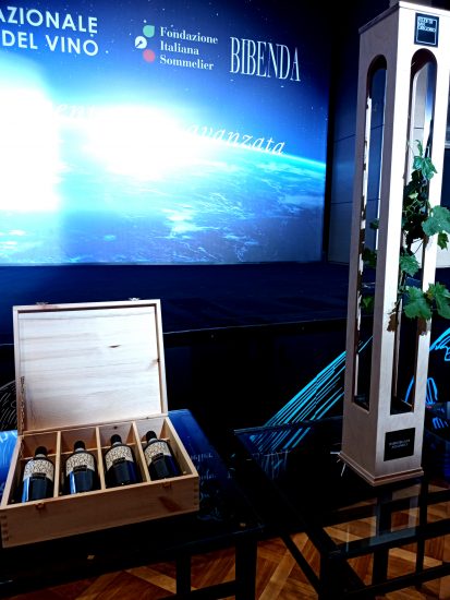 Il vino nello spazio per la ricerca, con Feudi San Gregorio, Biondi Santi e Gaja