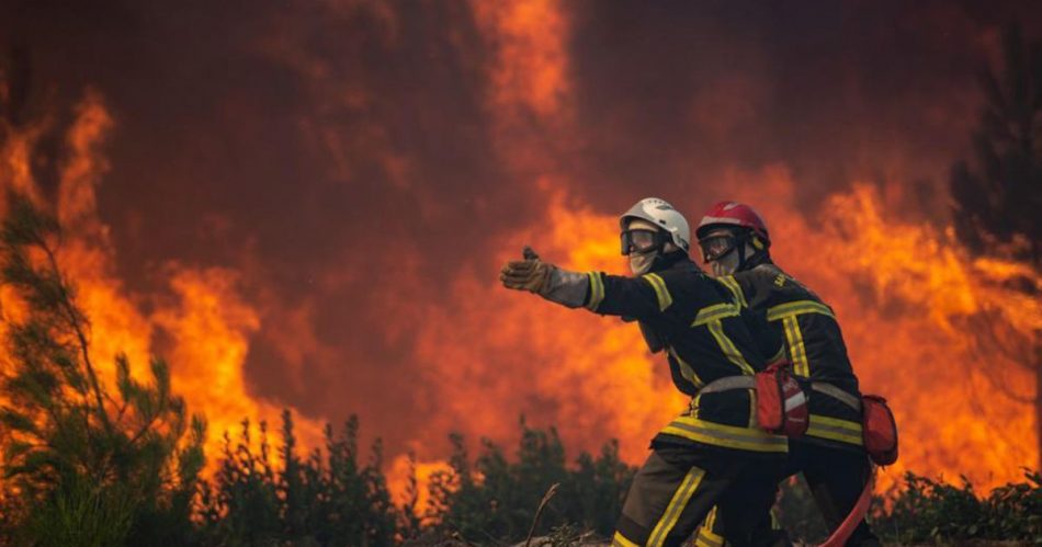 Gli incendi vicino a Bordeaux