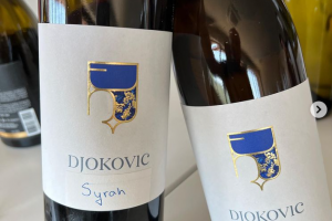Dai 5 ettari acquistati in Serbia nel 2016, ecco il Syrah e lo Chardonnay di Novak Djokovic