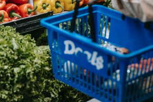 Il 22% degli italiani sceglie cosa mettere nel carrello in base alla sostenibilità del prodotto