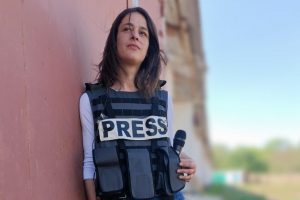 “Premio Internazionale Casato Prime Donne 2022” a Elena Testi, inviata di guerra in Ucraina “Premio Internazionale Casato Prime Donne 2022” a Elena Testi, inviata di guerra in Ucraina