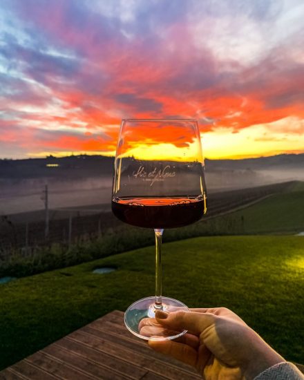 “Sunset in Hic Et Nunc”, sulle colline vitate del Monferrato