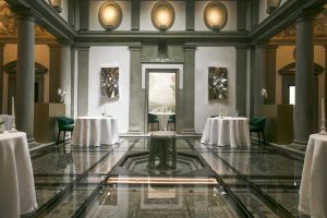 Chic Nonna by Vito Mollica - Firenze