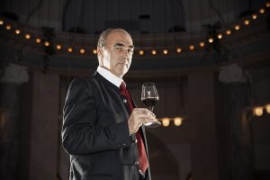 Vino e critica: ecco i candidati per i “Platinum Award” 2022 di “The WineHunter”