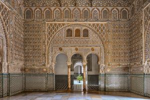 Identità, storia e cultura millenaria di Siviglia protagoniste del “Calendario Di Meo 2023”