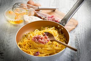 “Venti di Guerra e Carbonara” a Riccione, per celebrare l’invenzione nel 1944 del piatto-icona