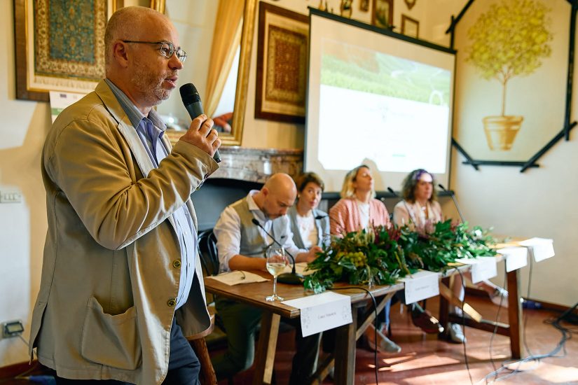 Territorio e degustazioni ad “Oltrepò - Terra di Pinot Nero” 