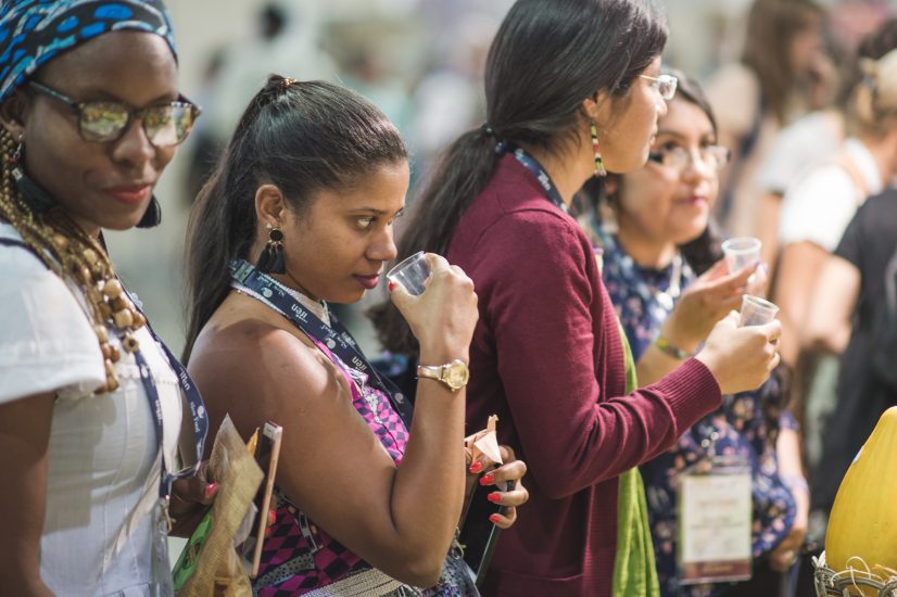 Le passate edizioni di terra Madre Salone del Gusto (ph: Alessandro Vargiu)