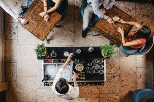 Cocktail sofisticati e bartender come gli chef: la mixology del futuro per il barman Marco Griggio