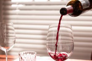 Vino e salute: no a demonizzazioni, investire in ricerca e comunicazione