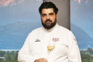 La “Guida Michelin Italia 2023” consacra i “12 chef-apostoli” e consegna la nostra cucina ai giovani