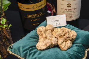 Da Montalcino alle Langhe, è tempo di pregiati tartufi e grandi vini: ecco gli eventi