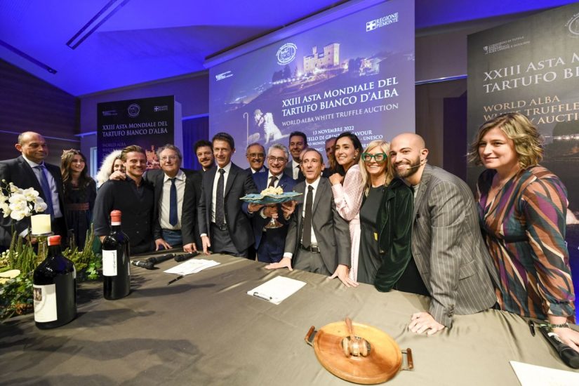 L’“Asta Mondiale del Tartufo Bianco d’Alba” batte ogni record