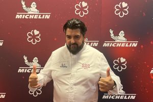 “Sincerità, amore e rinuncia”: le parole del futuro della cucina italiana di Antonino Cannavacciuolo