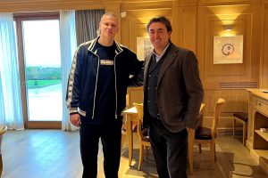 The famous Manchester City forward, Erling Haaland at Umberto Cesari, a brand from Romagna The famous Manchester City forward, Erling Haaland at Umberto Cesari, a brand from Romagna