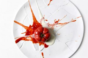 L&rsquo;avventurosa storia di un cibo del Nuovo Mondo, simbolo della cucina italiana: il pomodoro