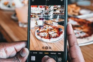Food porn, &egrave; la pizza il cibo pi&ugrave; cliccato sul web. A seguire gelato e sushi