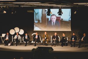 Vino, tempesta in arrivo. Tanti elementi critici e problemi, a cui dare risposte diverse e complesse