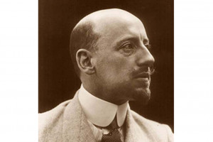 Conoscitore di vini e Champagne, Gabriele D’Annunzio non fu astemio, ma un raffinato bevitore
